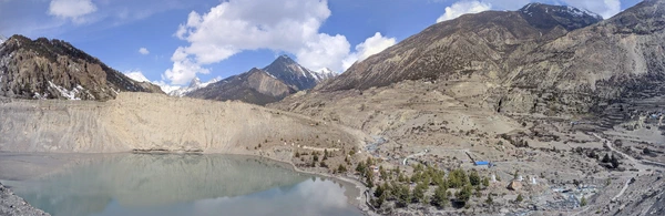 Vue du trek des Annapurnas